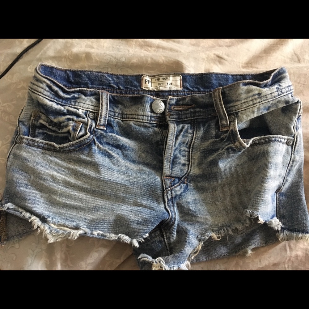 Free people raw hem denim cutoffs
